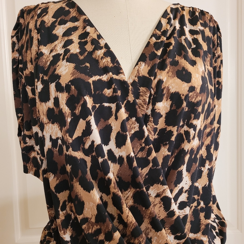 Thalia Animan Print Leopard Print Top M